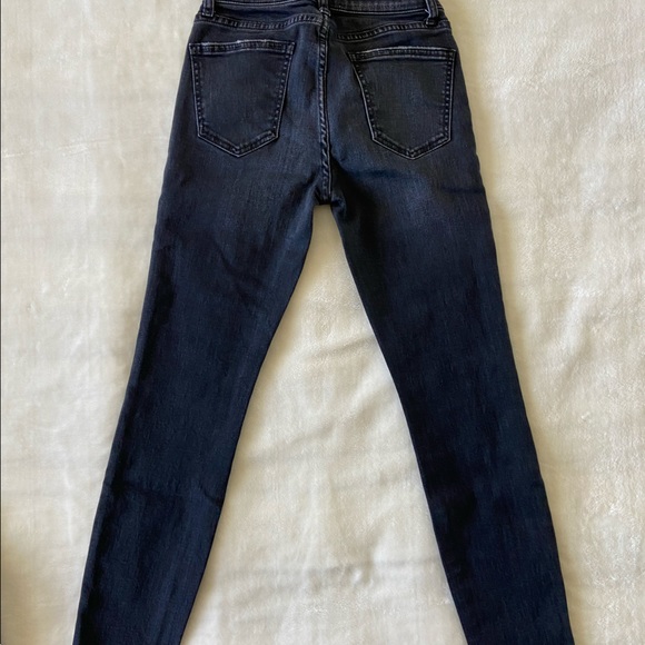 Three (3) Pairs Current Elliott Mid Rise Jeans 25 - Picture 7 of 9